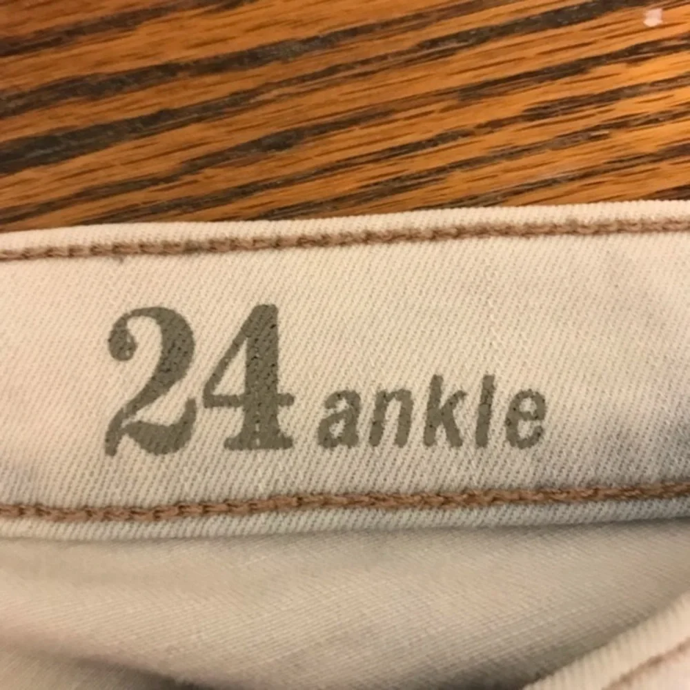 J.Crew Toothpick Light Blue Ankle Jeans-Size 24